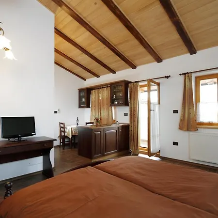Pri Marjotu Guest house